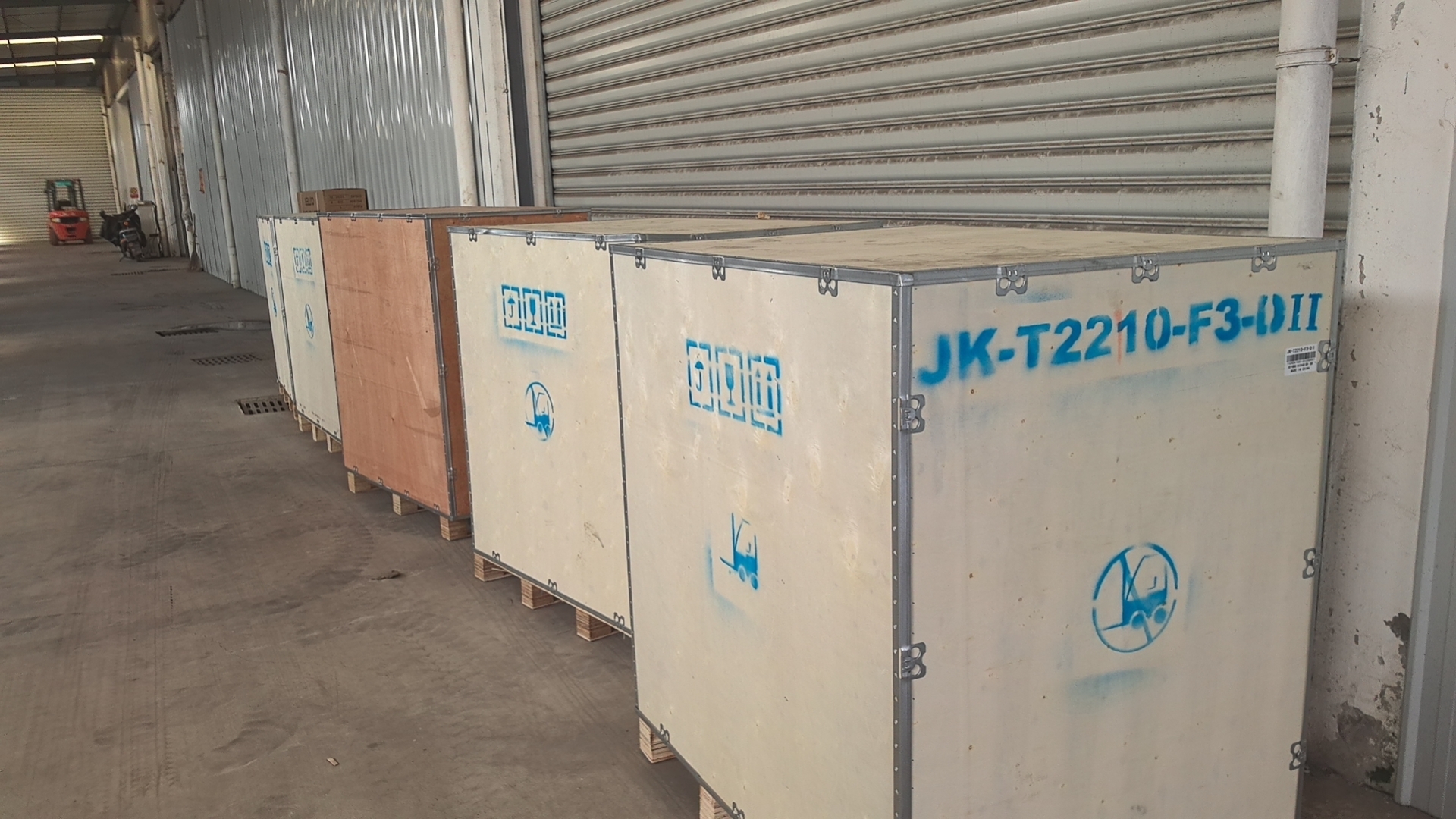 Últimos blogs da empresa sobre 10 conjuntos de máquinas de costura