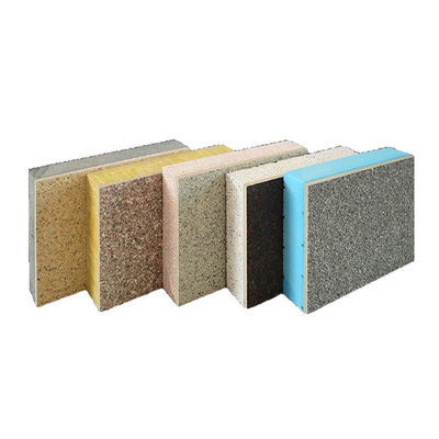 Placas integradas para isolamento e decoração de paredes externas