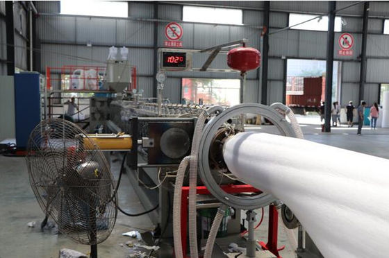 A folha da espuma de SP-150 EPE expulsa fazendo a máquina